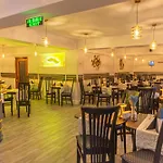 Hotel Marea Neagra
