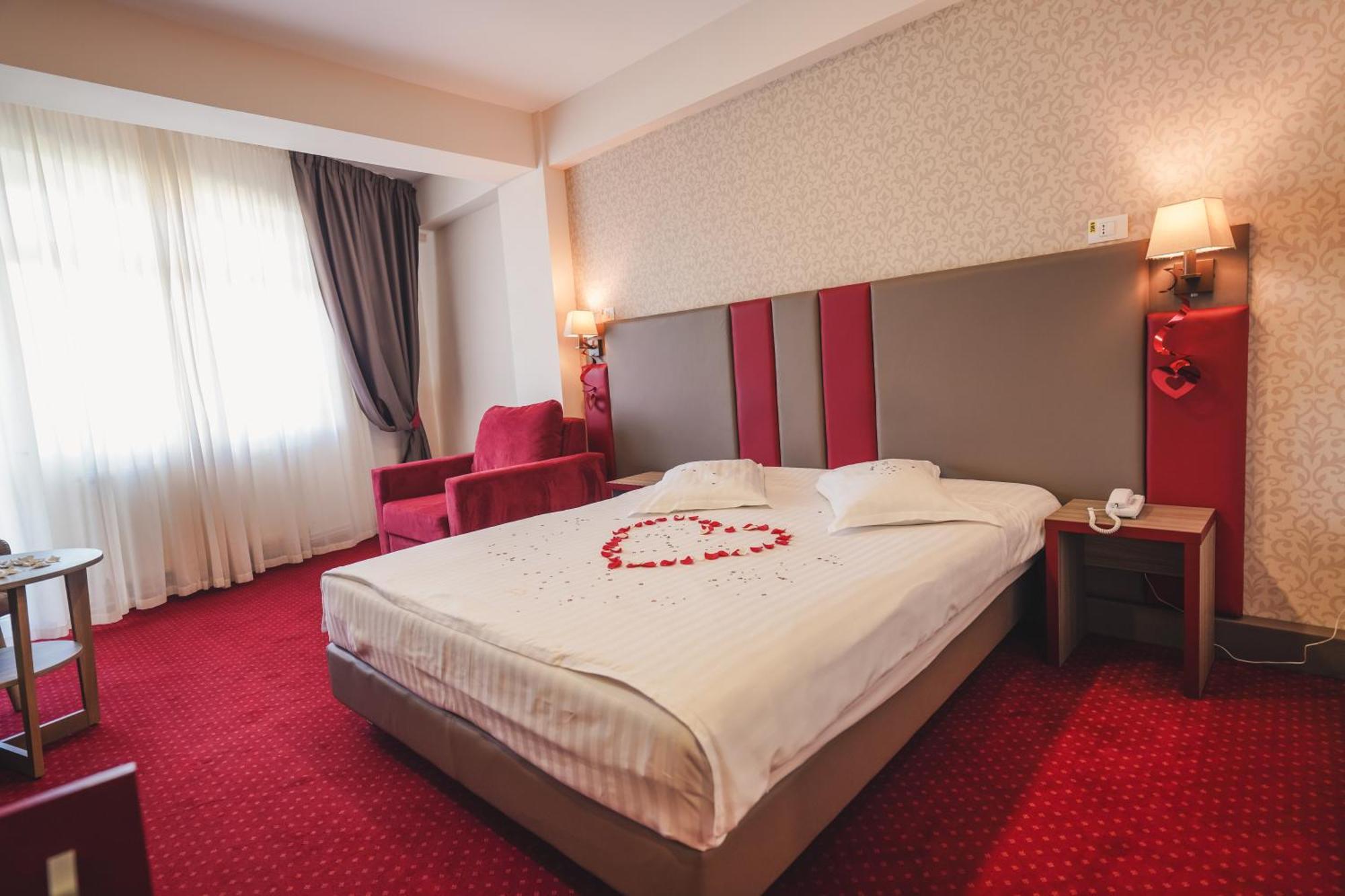 Marea Neagra Hotel